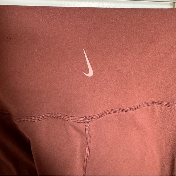 Nike Yoga Lux High Rise 7/8 Leggings Rust Brown Size XS - Picture 8 of 8